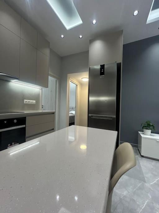 Luxury Apt 5Min To Metro Nikaia Pire Dış mekan fotoğraf