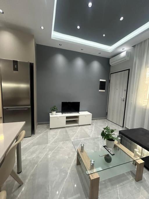 Luxury Apt 5Min To Metro Nikaia Pire Dış mekan fotoğraf